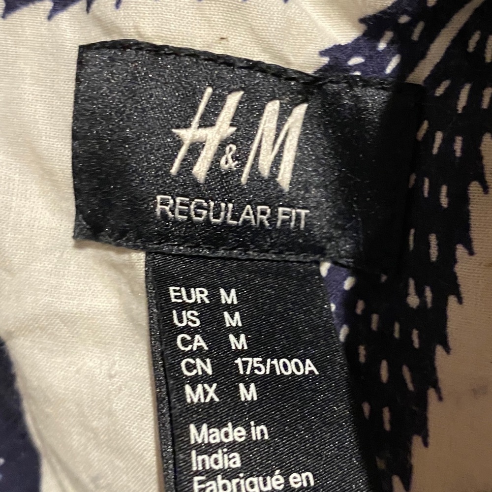 H&M top - Picture 3 of 3